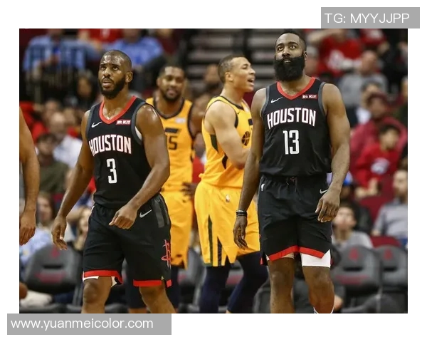 火箭队与雷霆队激战正酣qq直播全程带你感受篮球魅力